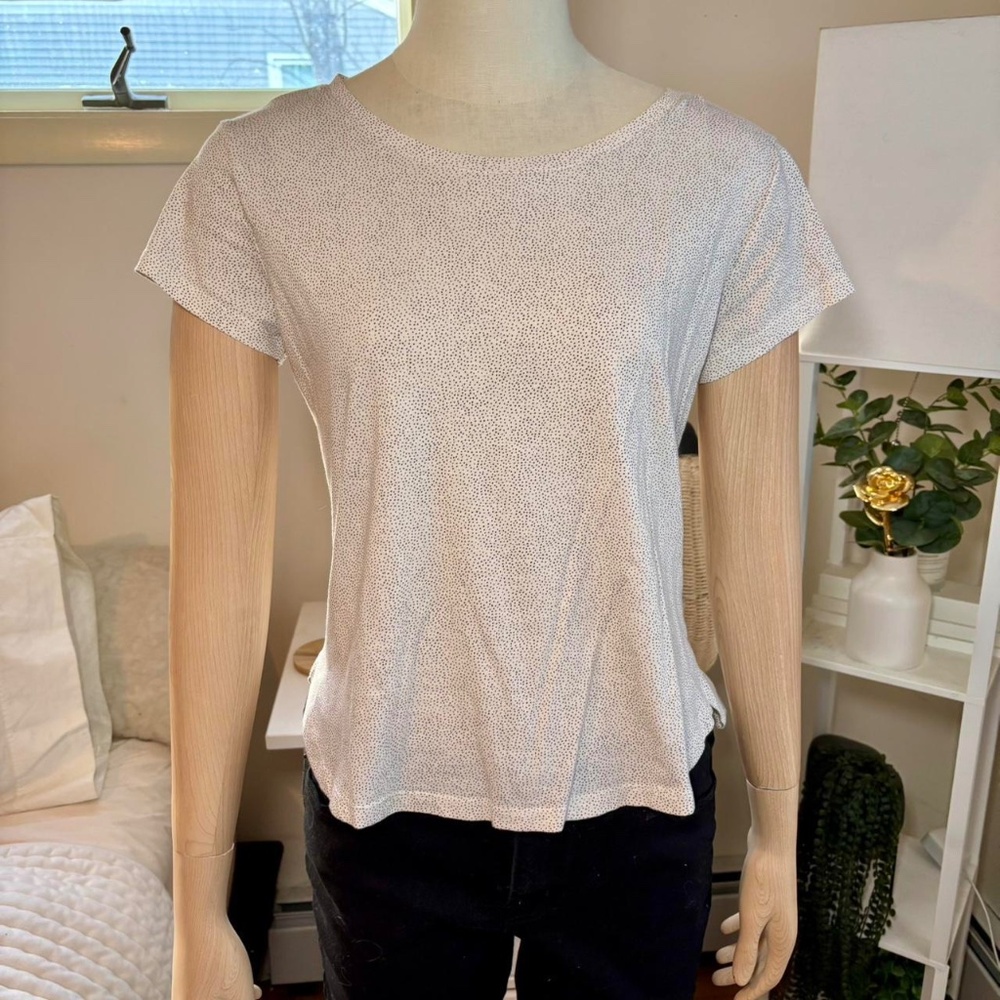 White H&M basic tee